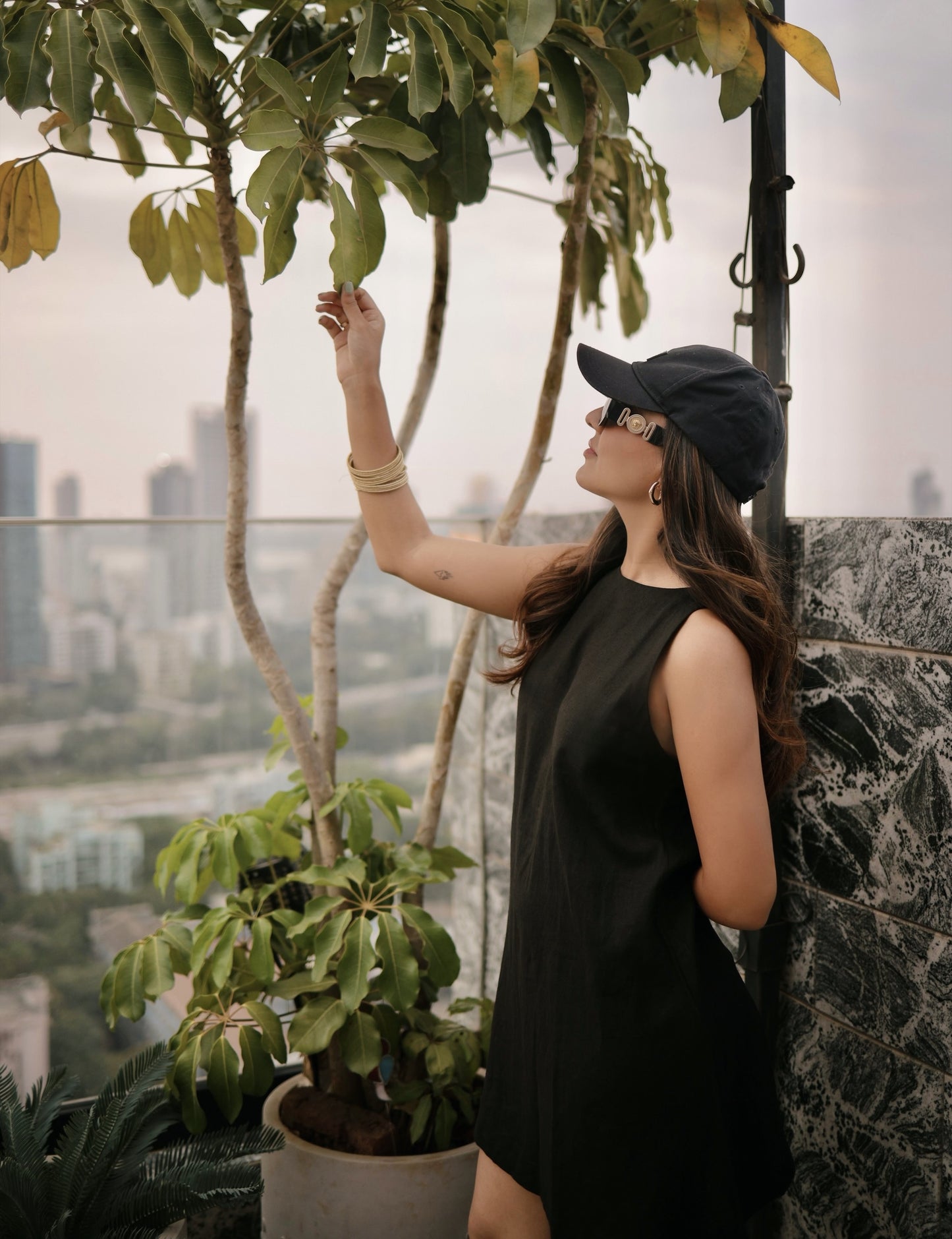 BLACK SHORT LINEN DRESS